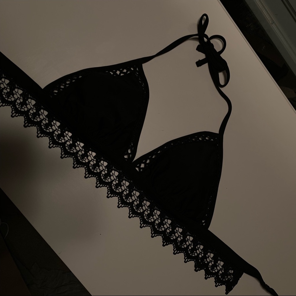 XHiliration Bathing suit top
